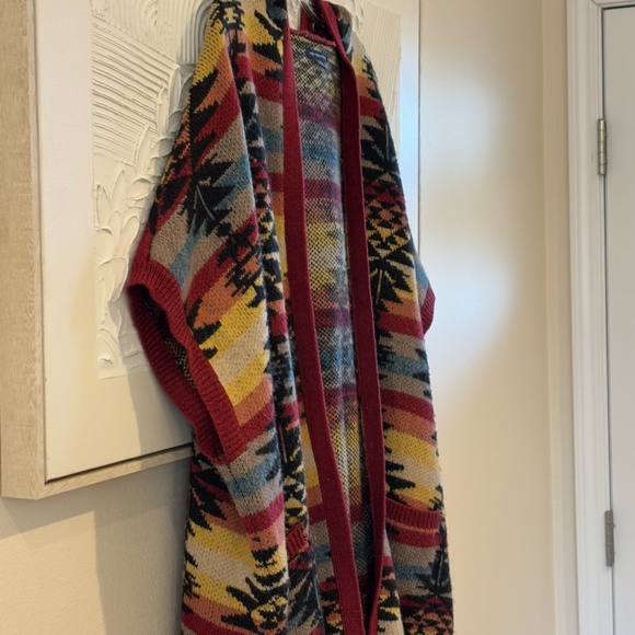American Eagle Women's Hooded Southwest Open Blanket Poncho Sweater SZ L/XL - Picture 2 of 12